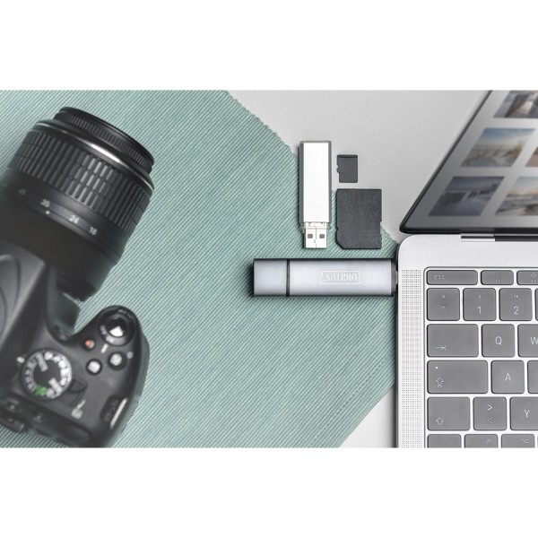 Фото - Кардридер Digitus USB-C/USB 3.0 SD/MicroSD (DA-70886)