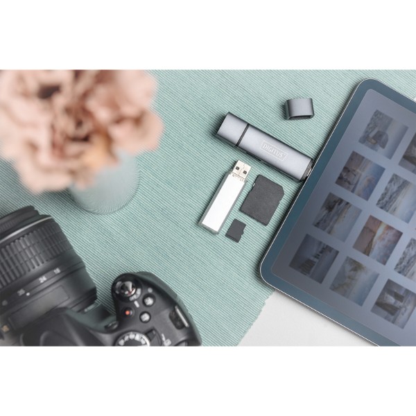 Фото - Кардридер Digitus USB-C/USB 3.0 SD/MicroSD (DA-70886)