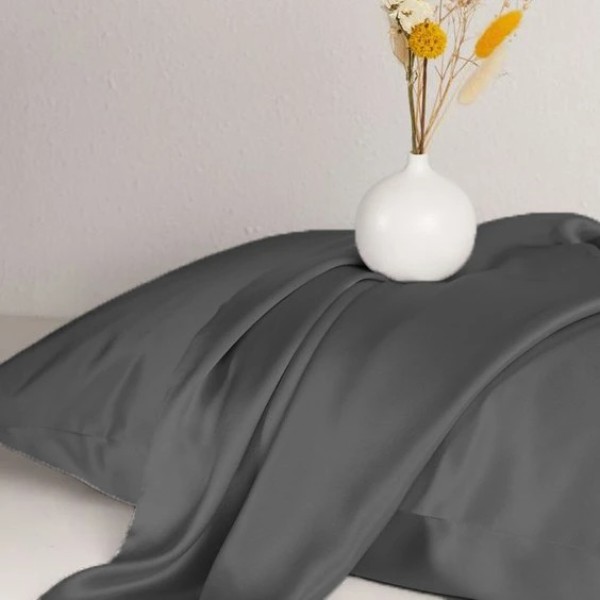 Фото - Наволочка MirSon Satin Light Pro 10-005 Dark Gray 70х70 см (2200010170900)