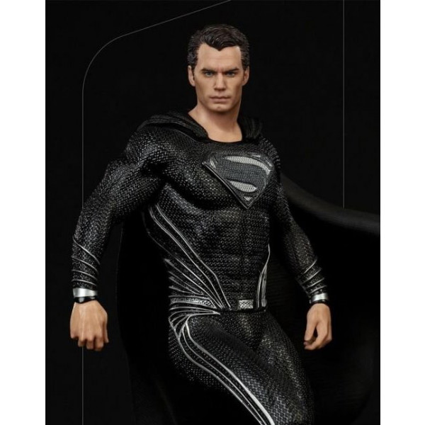 Фото - Коллекционная фигурка Iron Studios DC COMICS Superman black suit art scale 1/10 (DCCJLE41321-10)