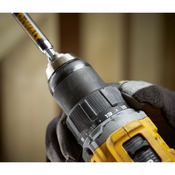 Фото - Дриль-шуруповерт DeWALT DCD794D2T