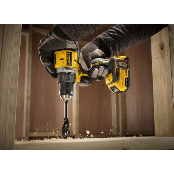 Фото - Дриль-шуруповерт DeWALT DCD794D2T