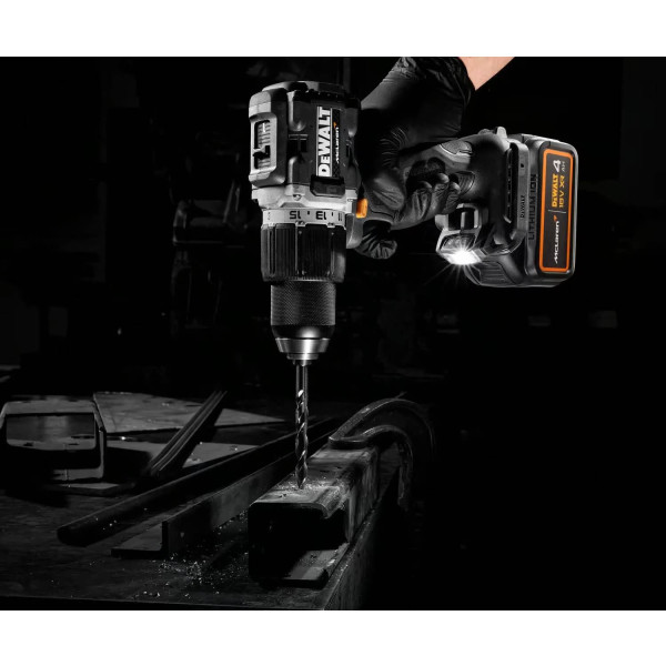 Фото - Дриль-шуруповерт DeWALT DCD85MM2T
