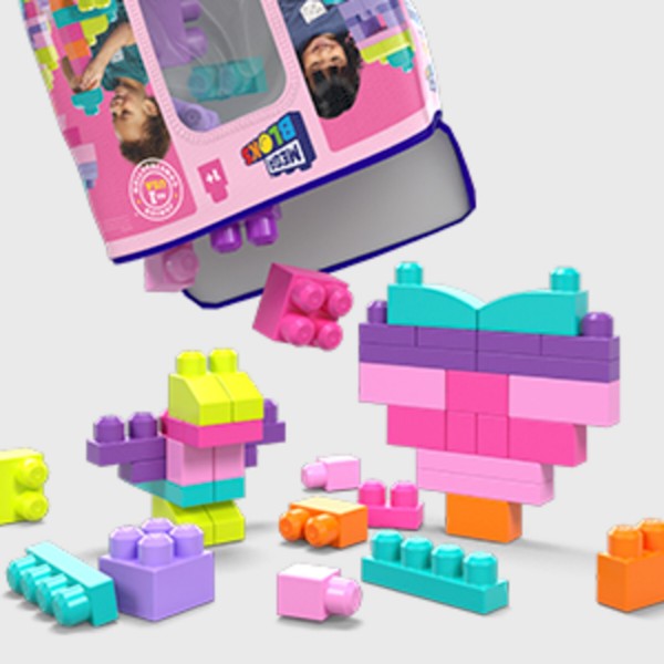 Фото - Пластиковый конструктор для малышей Mega Bloks розовый в мешке (80 дет.) (DCH62)