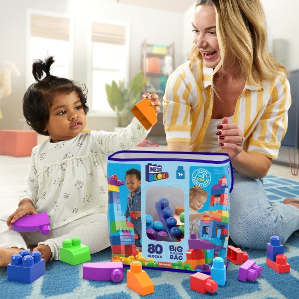 Фото - Пластиковый конструктор для малышей Mega Bloks классический в мешке (80 дет.) (DCH63)