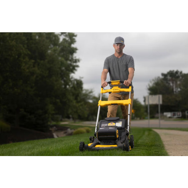 Фото - Газонокосарка акумуляторна DeWALT DCMWSP156N
