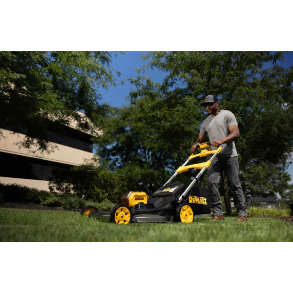 Фото - Газонокосарка акумуляторна DeWALT DCMWSP550N