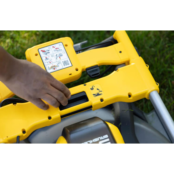 Фото - Газонокосарка акумуляторна DeWALT DCMWSP550N