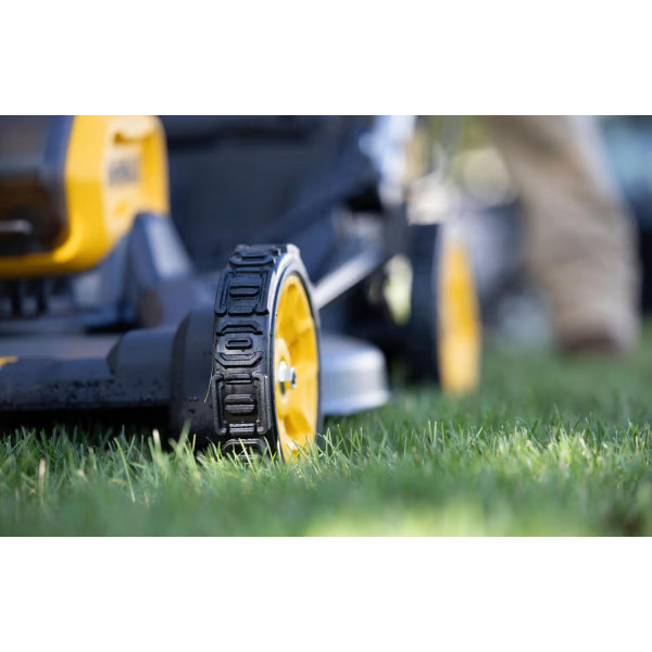Фото - Газонокосарка акумуляторна DeWALT DCMWSP550N