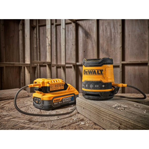 Фото - Портативна акустика DeWALT DCR009