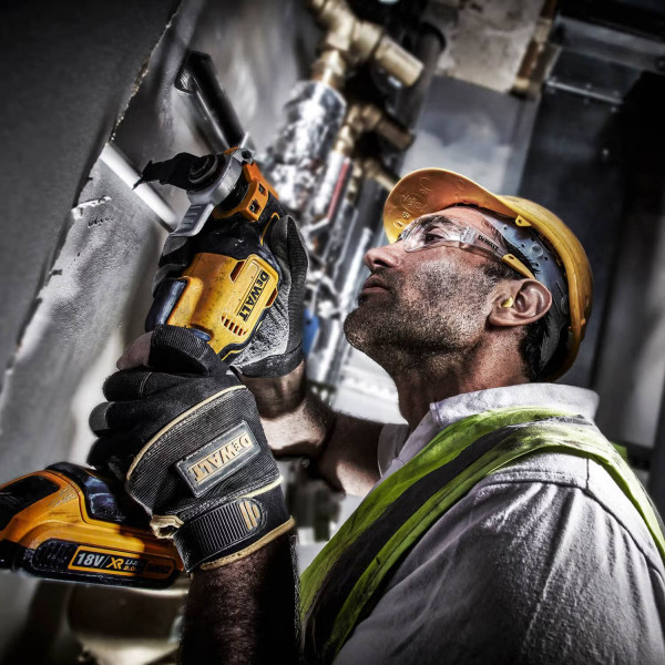 Фото - Багатофункціональний інструмент DeWALT DCS356P2