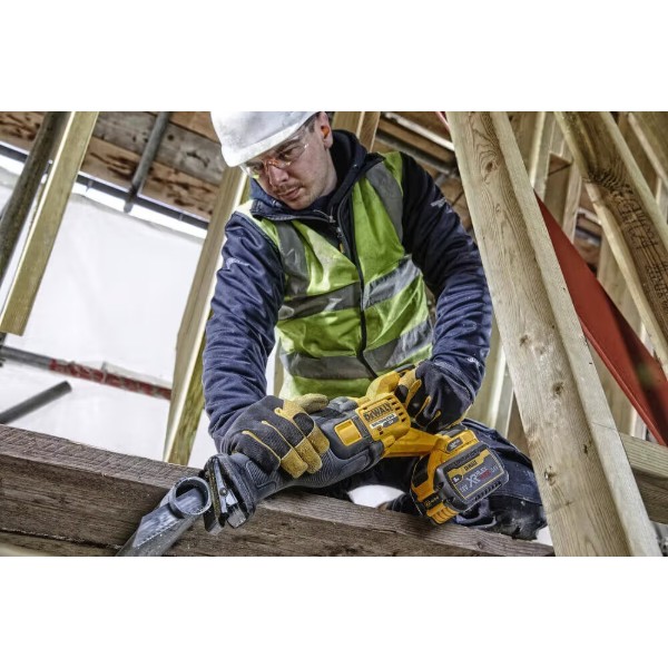 Фото - Пила шабельна DeWALT 54В XR FLEXVOLT Li-lon (DCS389N)