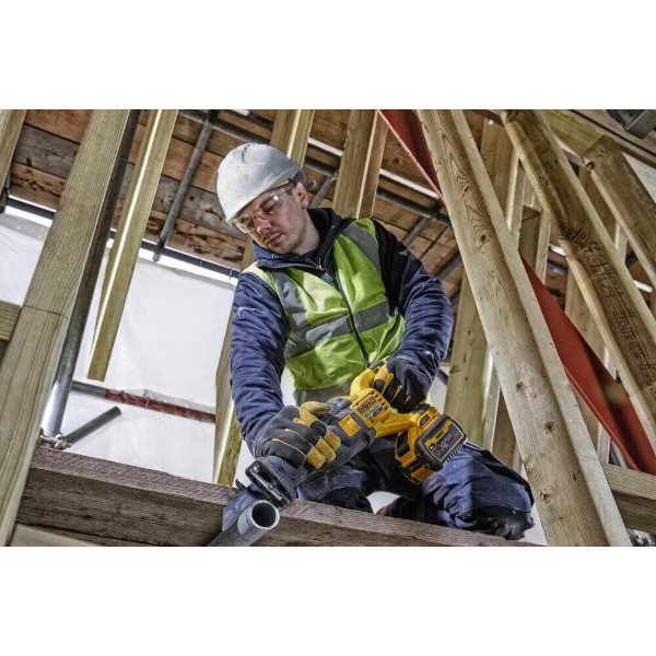 Фото - Пила шабельна DeWALT 54В XR FLEXVOLT Li-lon (DCS389N)