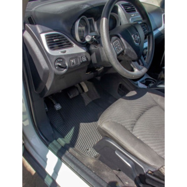 Фото - EVA коврики в салон авто передние EVAtech для Journey (2 clips) 7 seats Dodge 2007-2020 1 поколение SUV EU DE13387AD2LA2RBB
