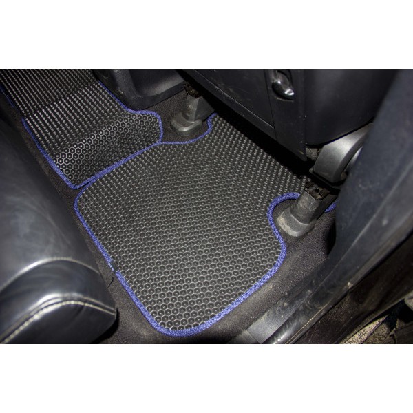 Фото - Коврики из экокожи в салон авто EVAtech ECO для Journey (1 clips) 5 seats Dodge 2007-2020 1 поколение SUV EU DE13389CV5LA1BBB