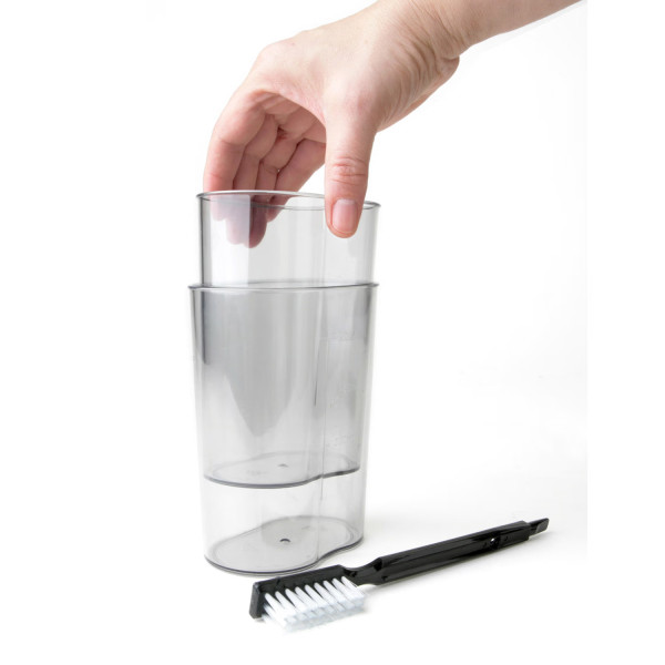 Фото - Соковитискач шнековий Black&Decker BXJE200E