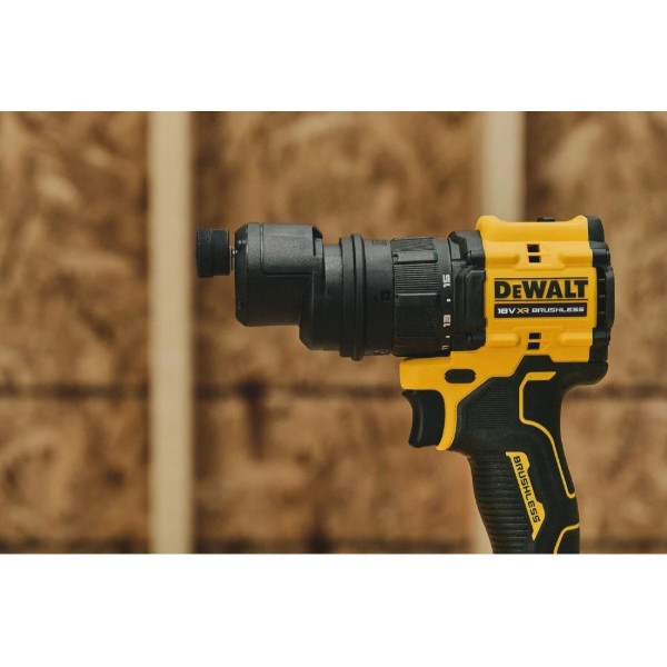Фото - Дрель-шуруповерт DeWALT DCD803P2T