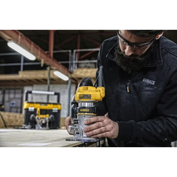 Фото - Фрезер DeWALT D26204K