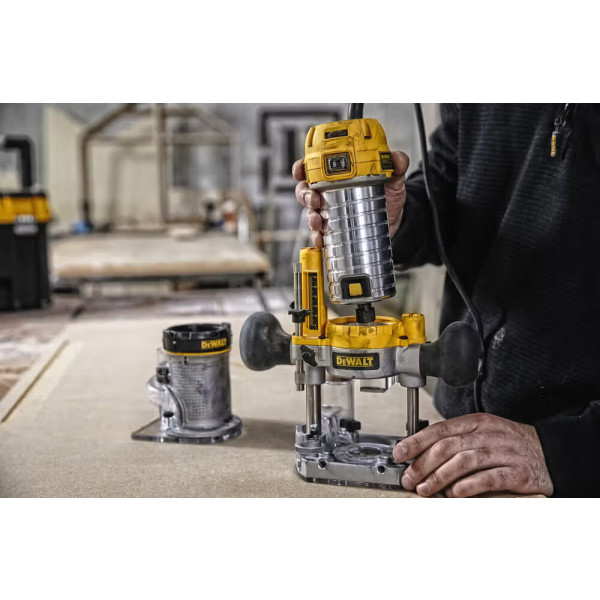 Фото - Фрезер DeWALT D26204K