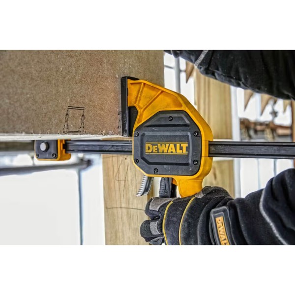 Фото - Струбцина DeWALT XL 300 мм максимальное давление 270 кг (DWHT0-83185)