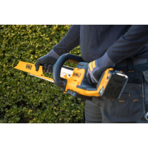 Фото - Кусторез аккумуляторный DeWALT XR Li-Ion 18В (DCMHT562P1)