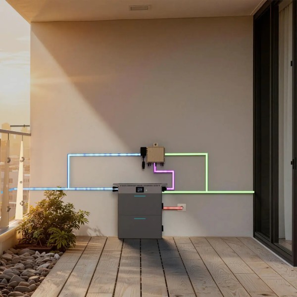 Фото - Система хранения энергии Deye 2.5kW 10kWh LiFePO4 51.2V 4 MPPT 220/230V Однофазная (SUN-BK250-10KWH-EU-AM4-18L)
