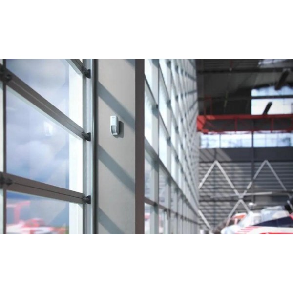 Фото - Беспроводной датчик движения Ajax Curtain Outdoor (8EU) ASP White (000050625)