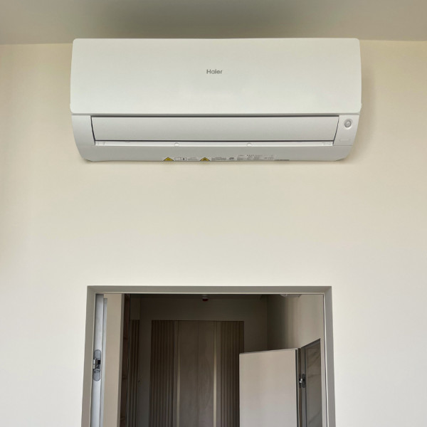Фото - Кондиціонер спліт Haier 1U25MEHFRA-1 /AS25FL-W