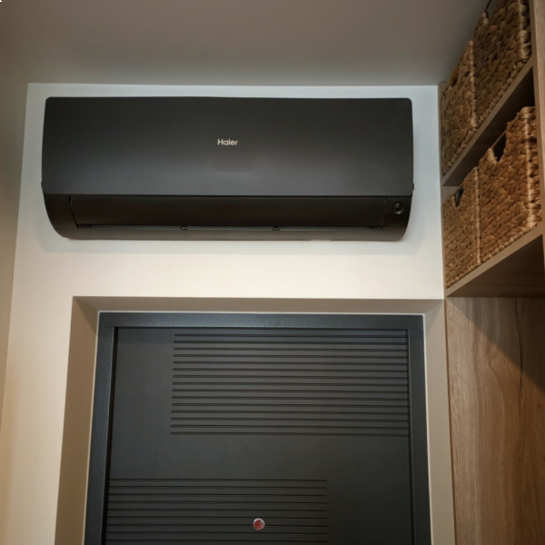 Фото - Кондиціонер спліт Haier 1U25MEHFRA-1 /AS25FL-B