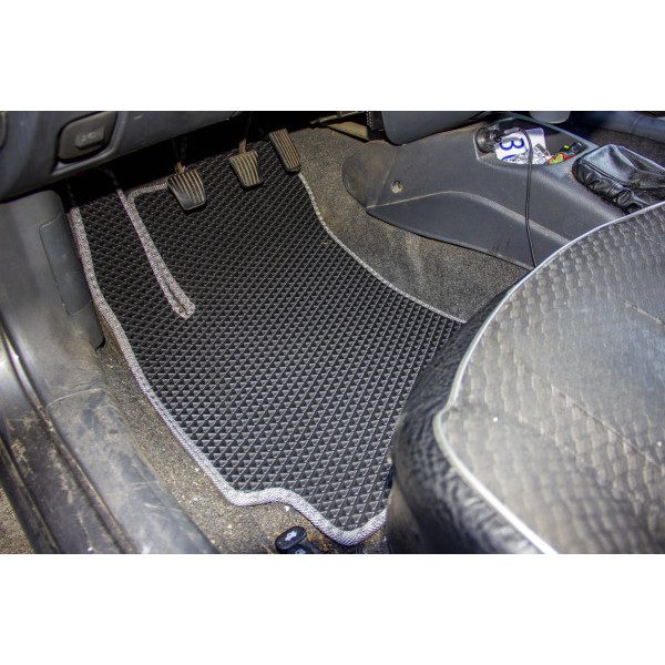 Фото - Коврики из экокожи в салон авто EVAtech ECO для Lanos Daewoo 1998-2017 1 поколение Sedan EU DO3813C5BBB
