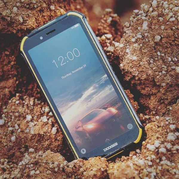 Фото - Смартфон Doogee S40 Orange