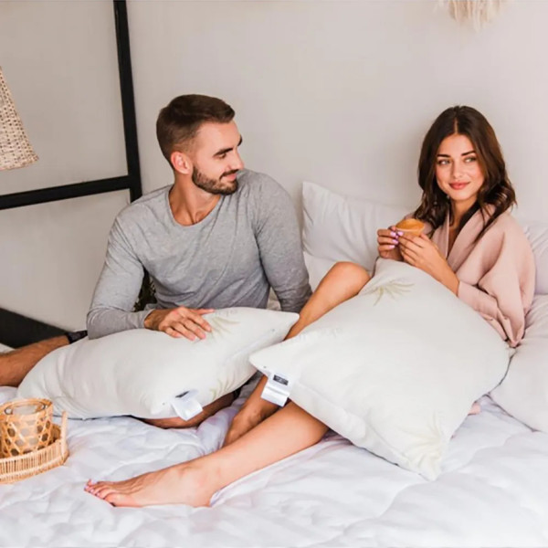 Фото - Подушка стандартна MirSon антиалергенна №735 Dorotea Eco-soft пружна 40х60 см (2200001484924)