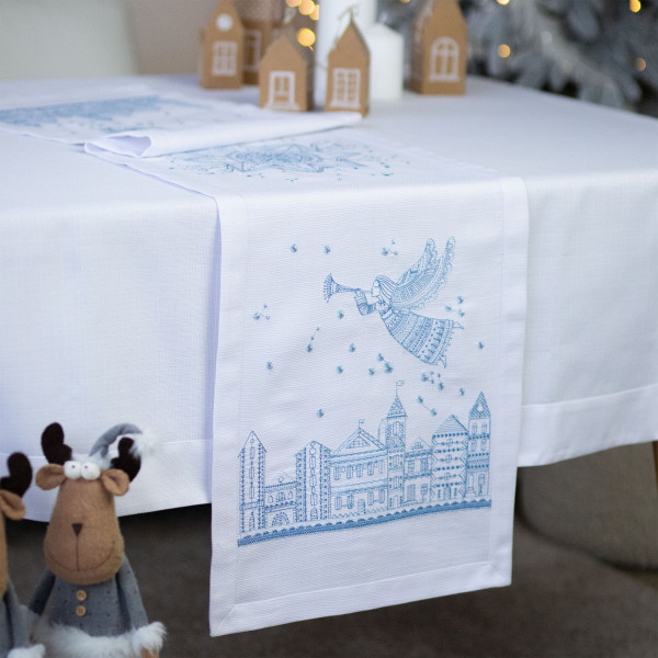 Фото - Скатертина раннер Едельвіка Ангел над містом 140х40 (369-24/00)