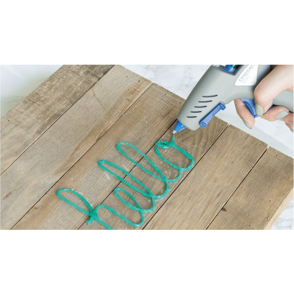 Фото - Клеевой пистолет Dremel GlueGun 930 (F.013.093.0JA)