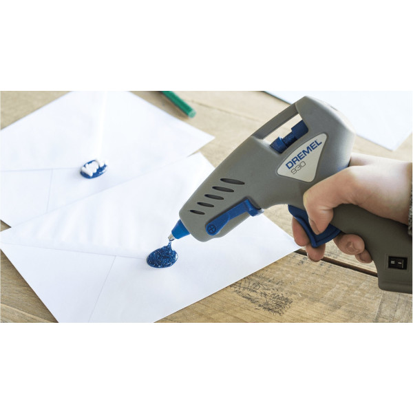 Фото - Клеевой пистолет Dremel GlueGun 930 (F.013.093.0JA)