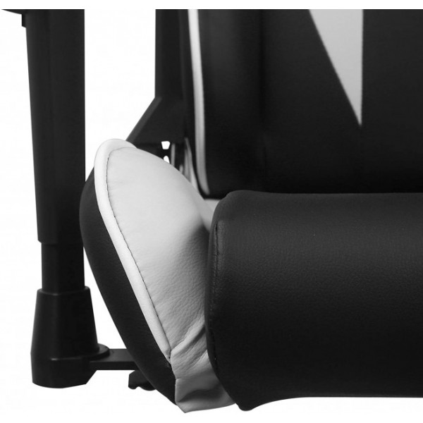 Фото - Кресло для геймеров DXRacer P Series Black/White (GC-P188-NW-C2-01-NVF)