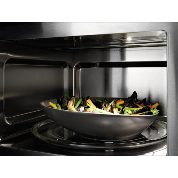 Фото - Мікрохвильова піч (НВЧ) Miele M 6012 SC EDST