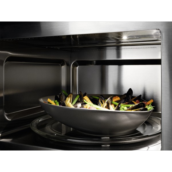 Фото - Микроволновая печь (СВЧ) Miele M 6012 SC EDST