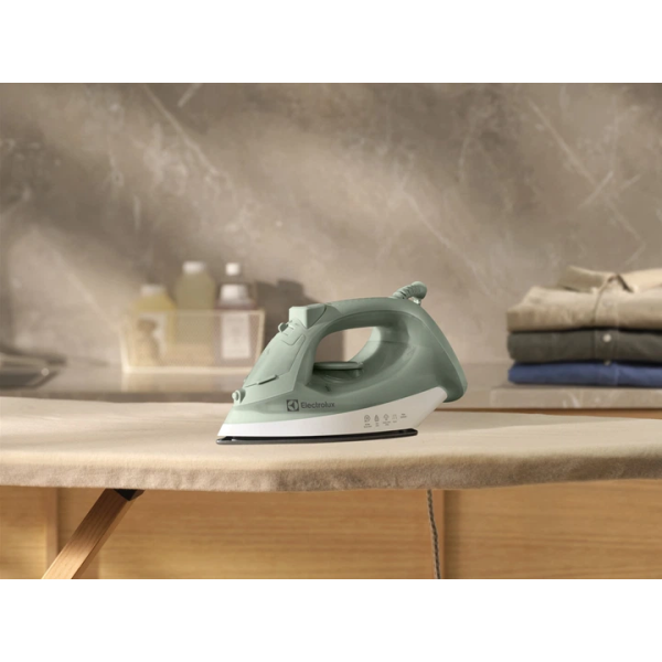 Фото - Утюг Electrolux E3SI1-2LG
