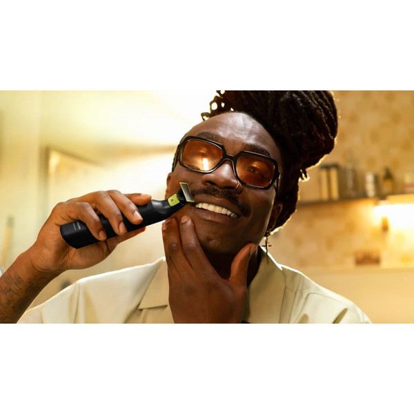 Фото - Электростанок Philips OneBlade Pro 360 QP6542/15 для лица и тела