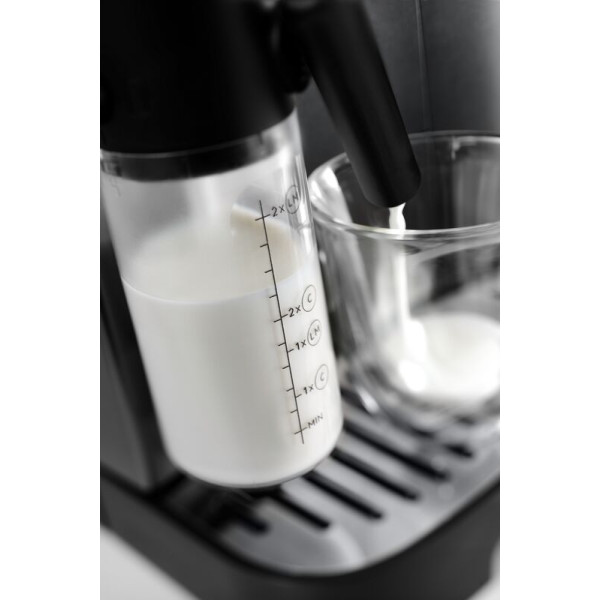 Фото - Кавомашина Delonghi ECAM290.61.B Magnifica Evo