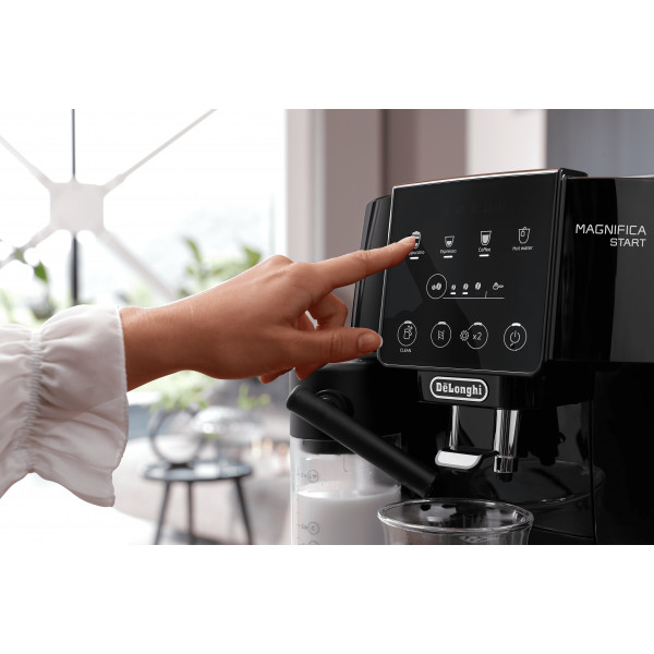Фото - Кавомашина Delonghi ECAM220.60.B