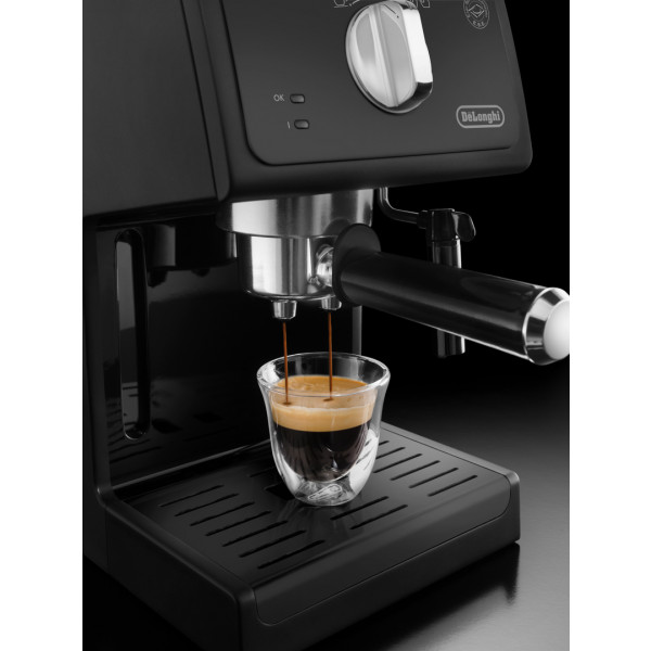 Фото - Кофеварка рожковая Delonghi ECP31.21