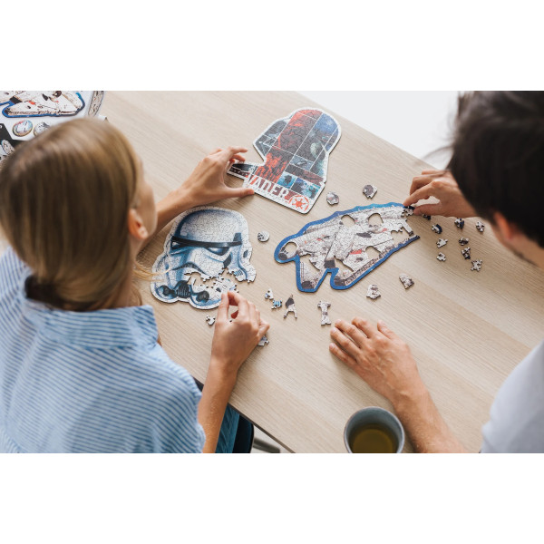 Фото - Пазли (5-7 років) Trefl Wooden Star Wars Шолом штурмовика 160 ел. (01888)