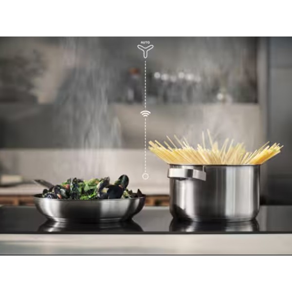 Фото - Варильна поверхня електрична Electrolux EIS77453