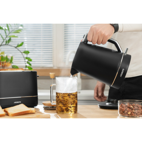 Фото - Электрический чайник Ardesto EKL-450B