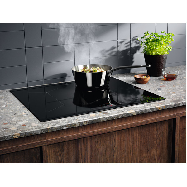 Фото - Варильна поверхня електрична Electrolux EIS624