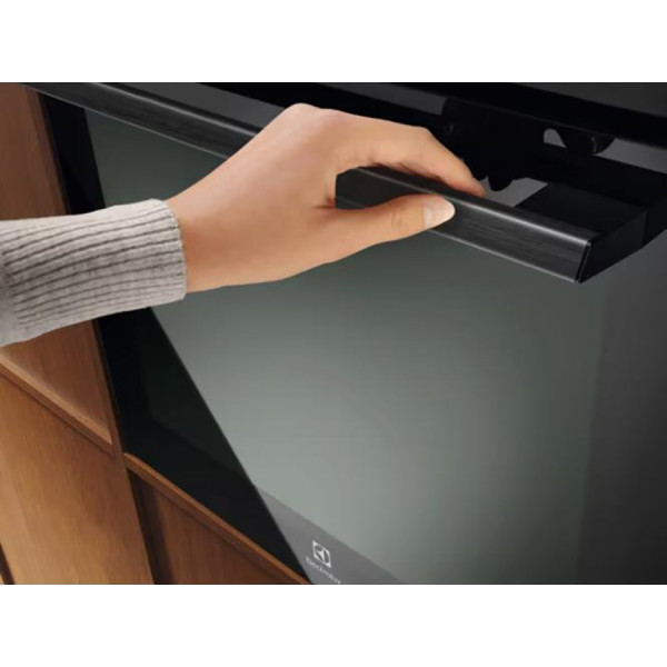 Фото - Духовой шкаф Electrolux LOX8P87WZ