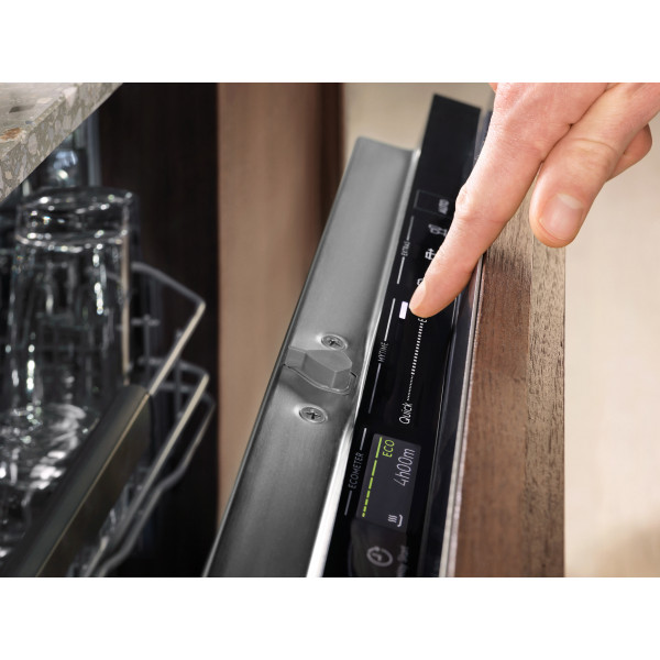 Фото - Посудомийна машина вбудована Electrolux EEQ947200L