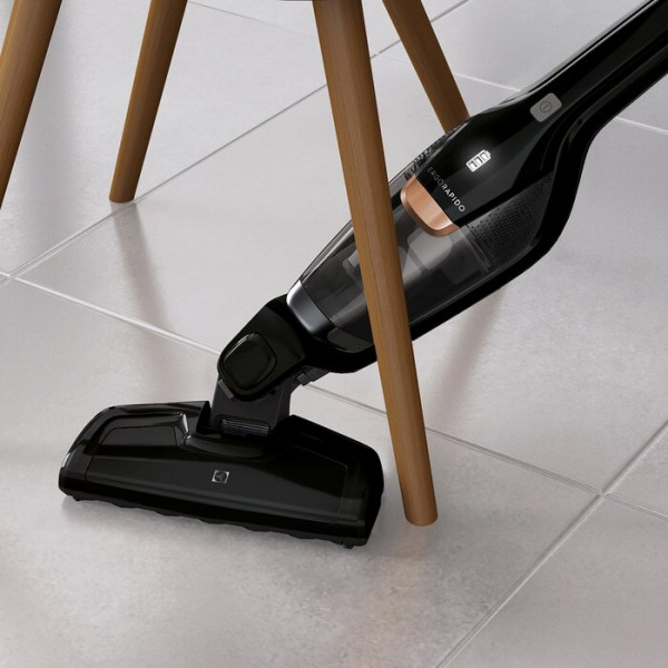 Фото - Пилосос ручний для дому Electrolux EERC73EB